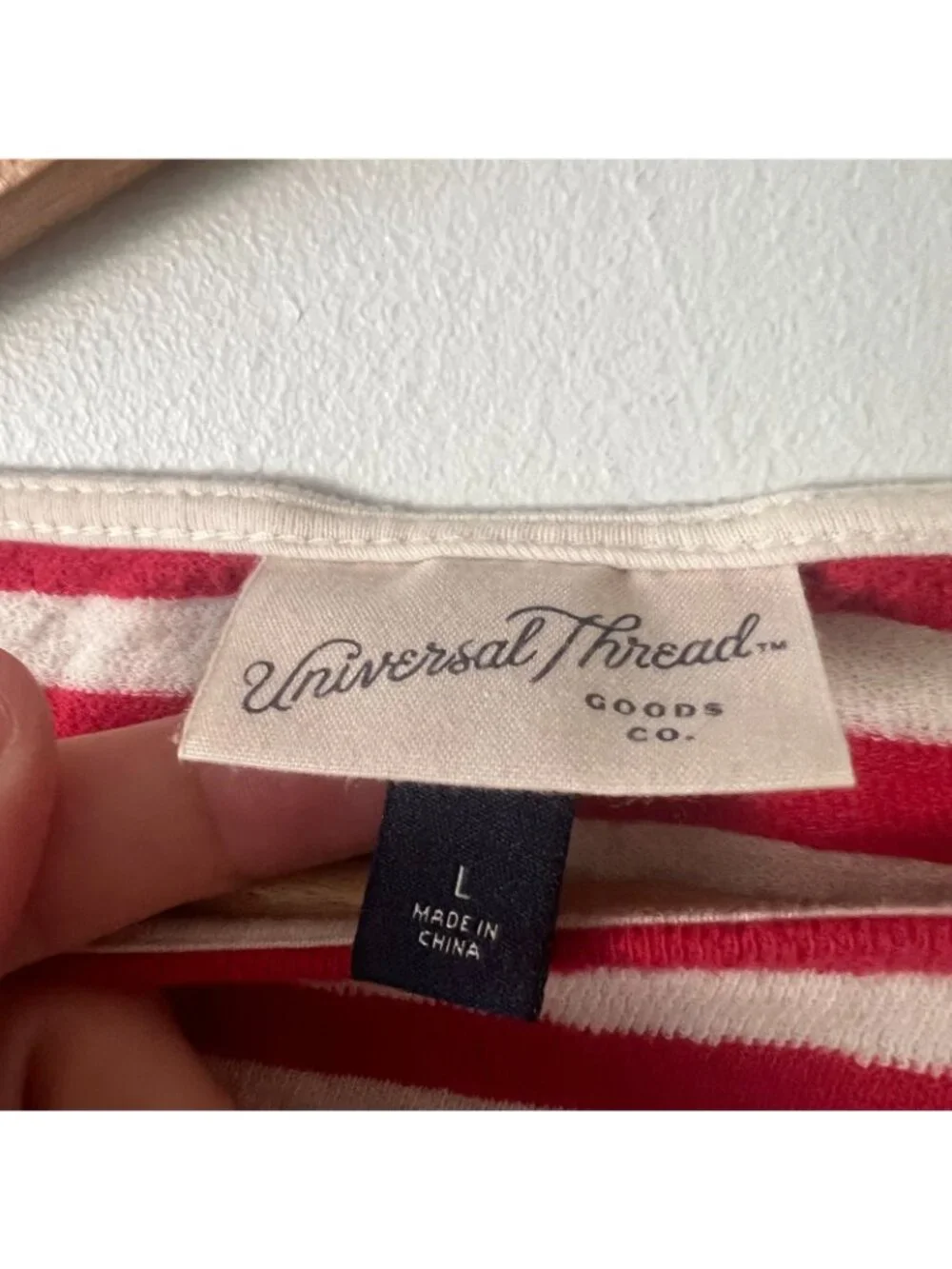 Universal Thread Red & White Stripe Boat Neck Long Sleeve Shirt Women's Size L - Picture 5 of 9